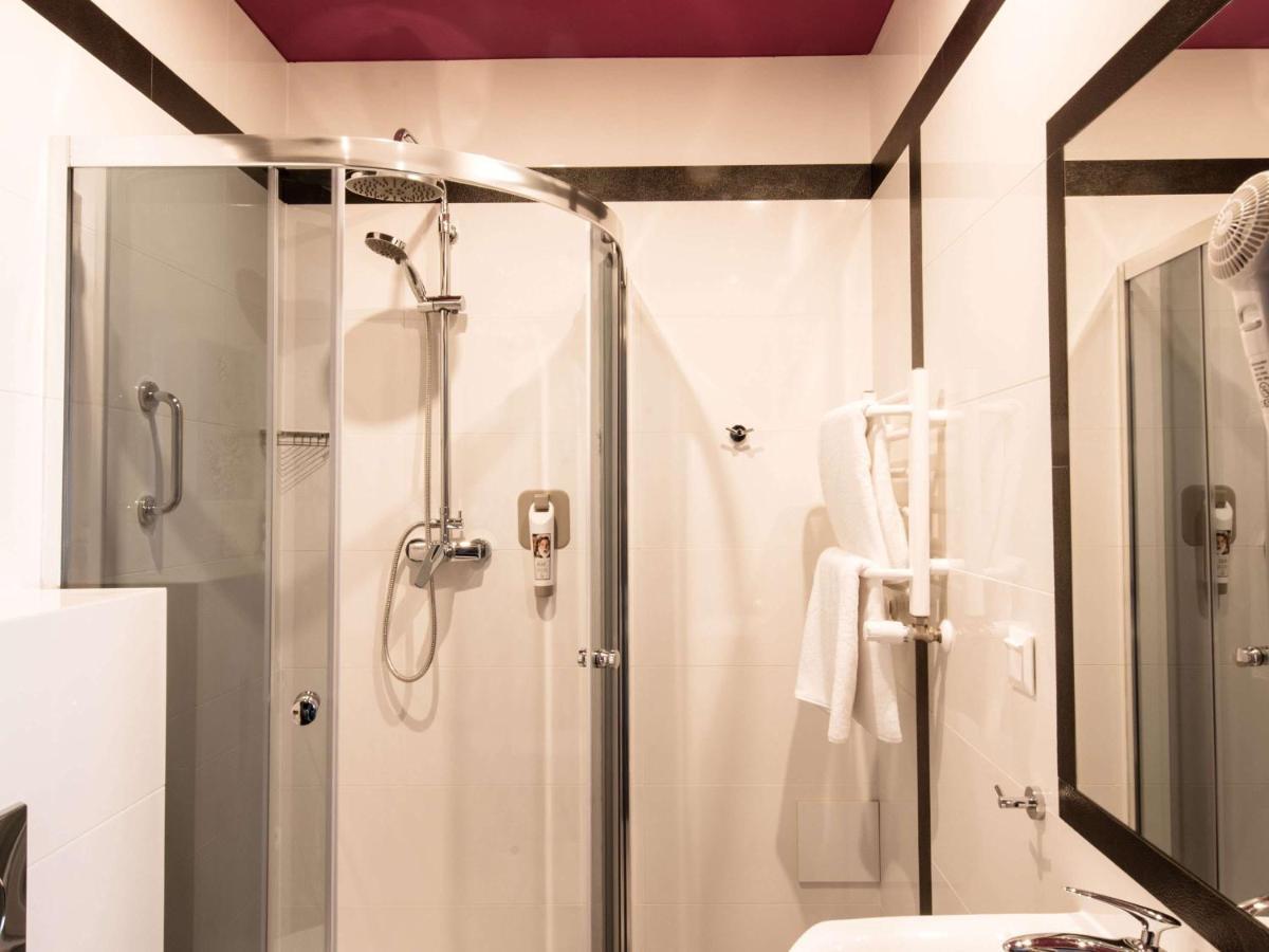 Hotel Ibis Styles Stare 3*