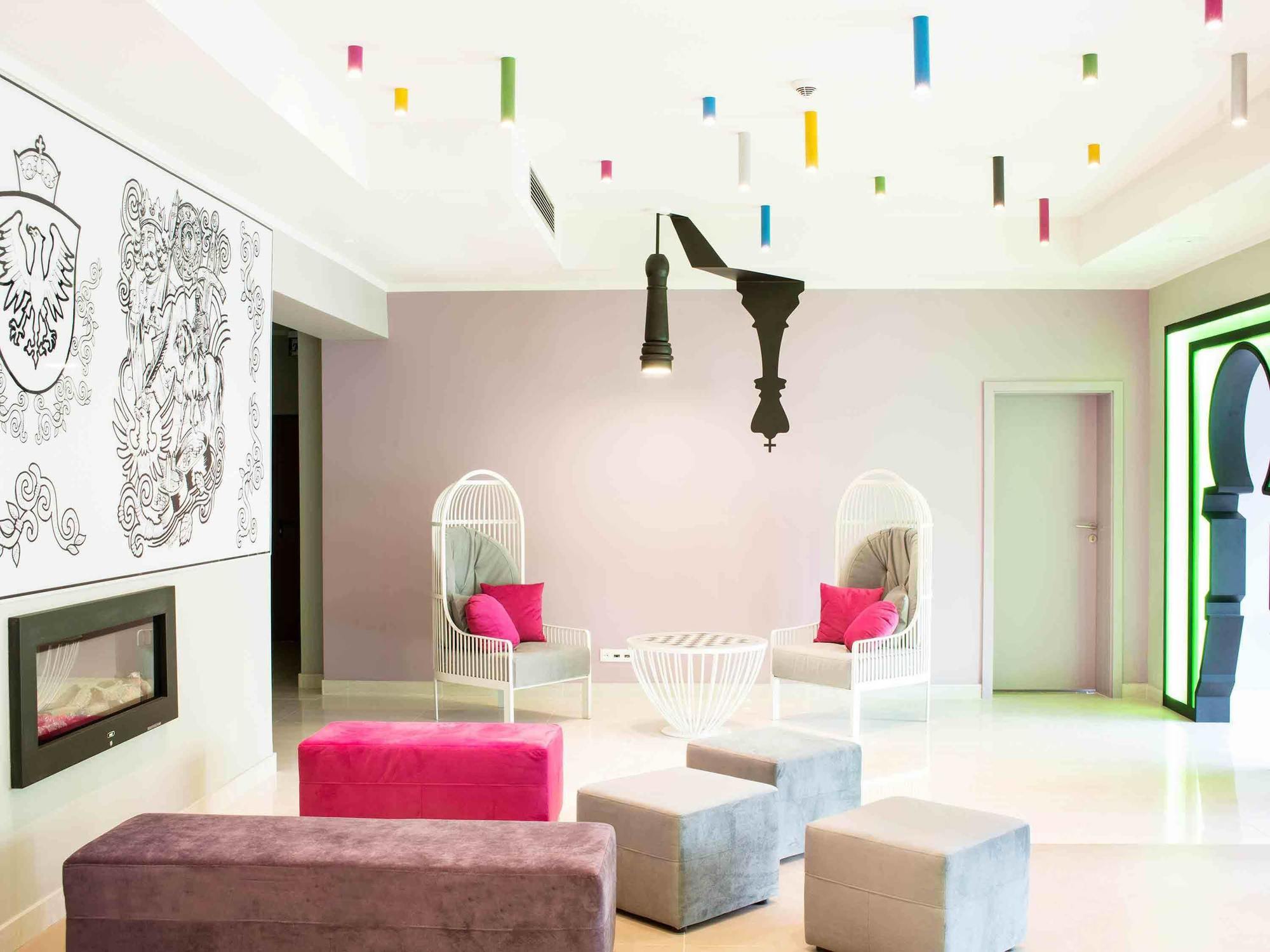 Ibis Styles Stare Hotel 3*